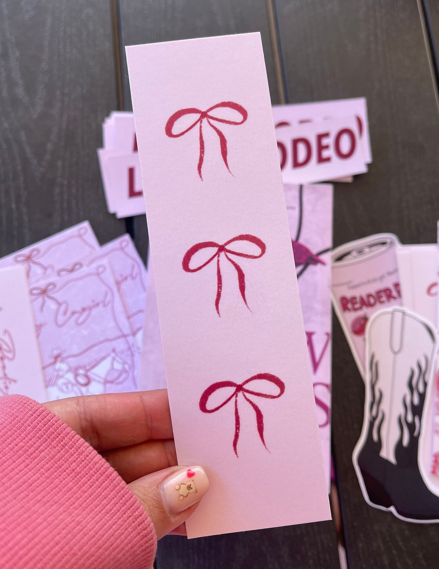 Bows Bookmark